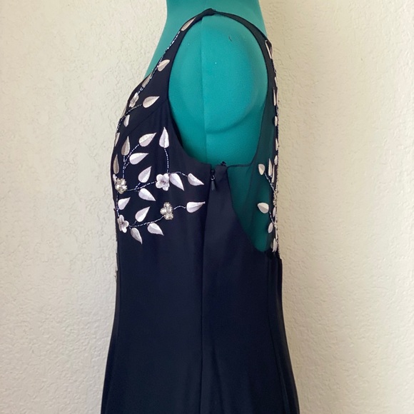 SOLDBlack Vintage Lace Mesh Floral Gown XL - Picture 6 of 8